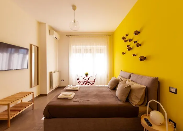 Neapolitan Skyscraper Apartment