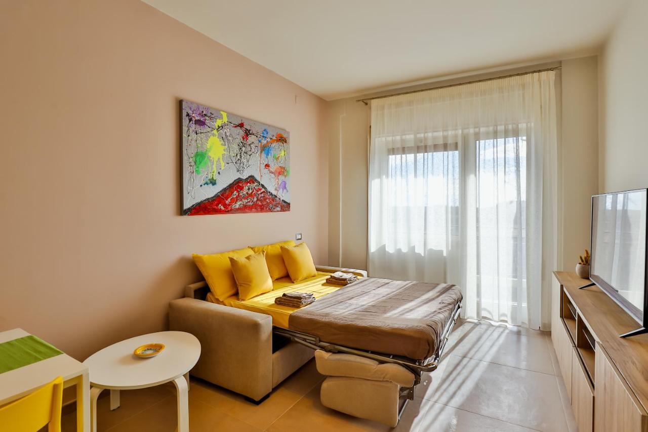 Neapolitan Skyscraper Holiday home Naples